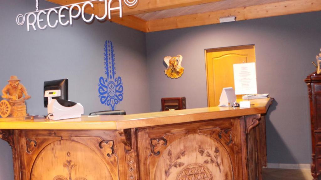 Hotel Zornica Poczesna エクステリア 写真